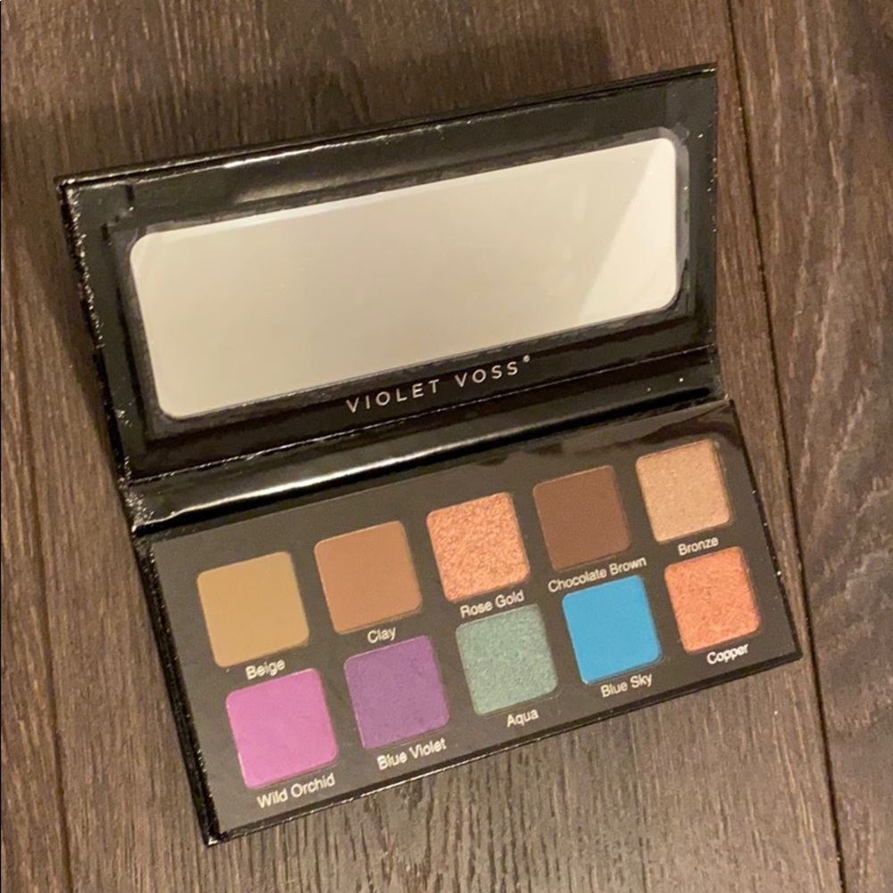 Makeup pallet